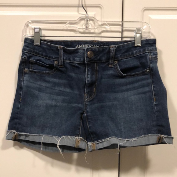 American Eagle Outfitters Pants - American Eagle Jean Shorts Women’s 4 midi denim blue distressed destroyed EUC